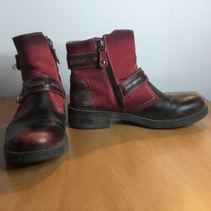 Maulina Leather and Suede Ankle Boots size 38